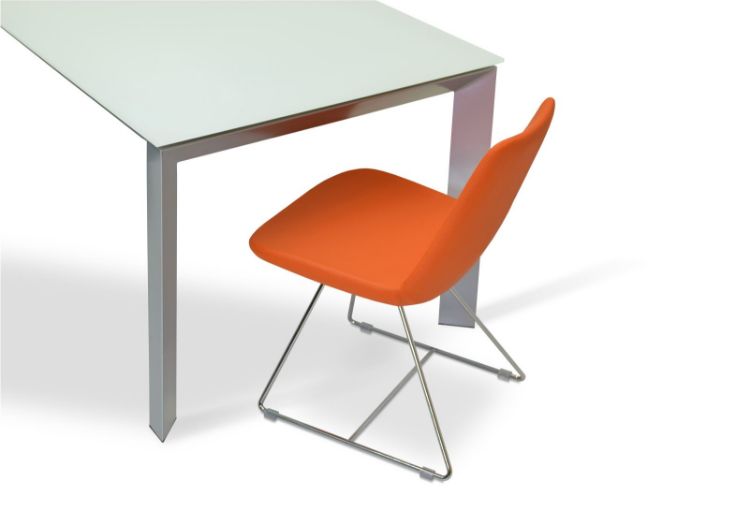 milano_dining_table _eiffel_wire _ppm_orange _ down