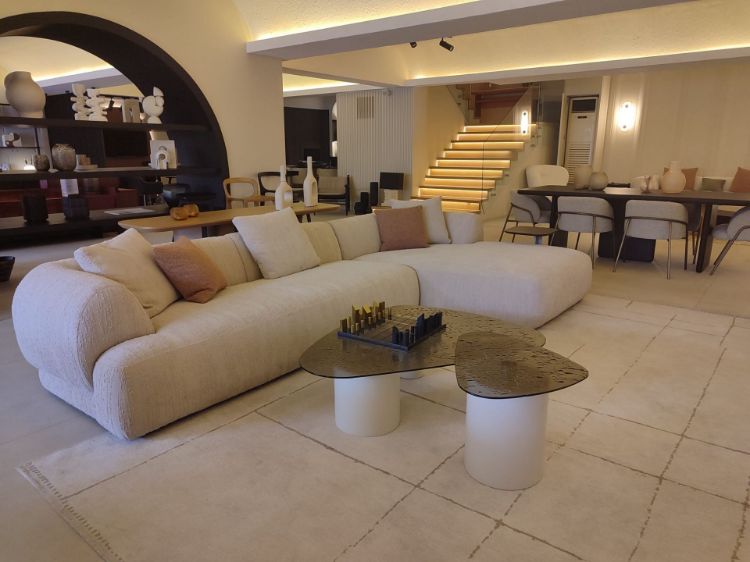 Picture of Rosa Sectional