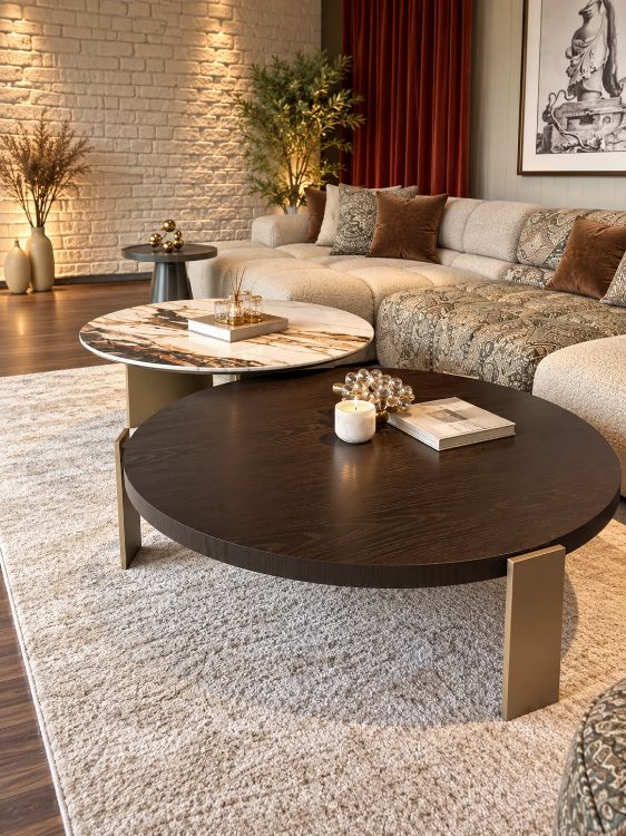 Picture of Cavalli 47" Madlen Oak Coffee Table